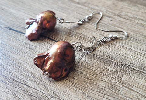 Natural, raw pearls, silver earrings